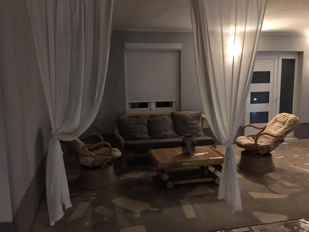 Apartma Pata, Koper - Cezarji Buitenkant foto
